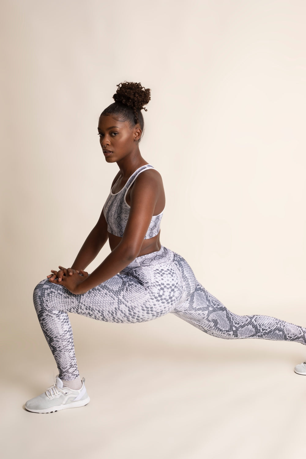 Women High Waisted Workout Yoga Bra and Gym Pants Snake Skin Print